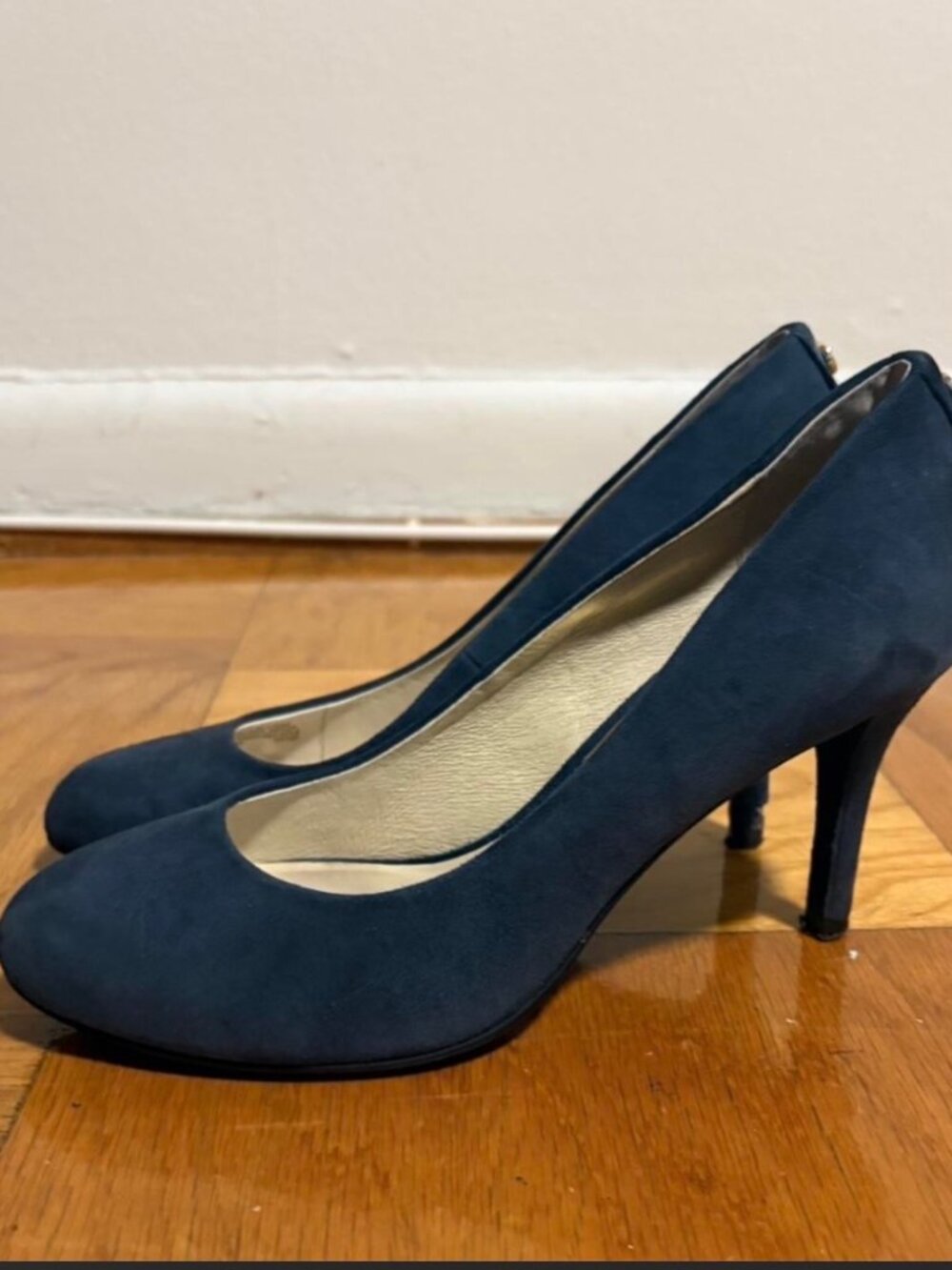 Michael Kors Blue Suede Pumps